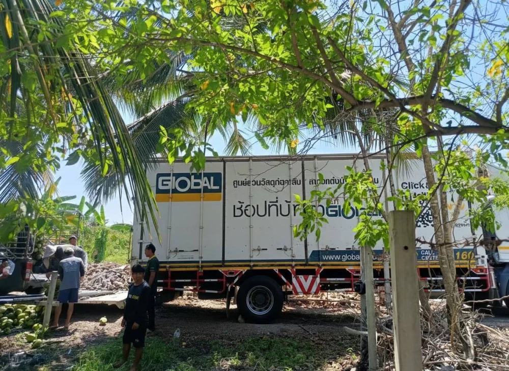 Kasetdee Supports Sustainable Farming Supporting the Distribution of “Baan Phieo Aromatic Coconuts” Nationwide